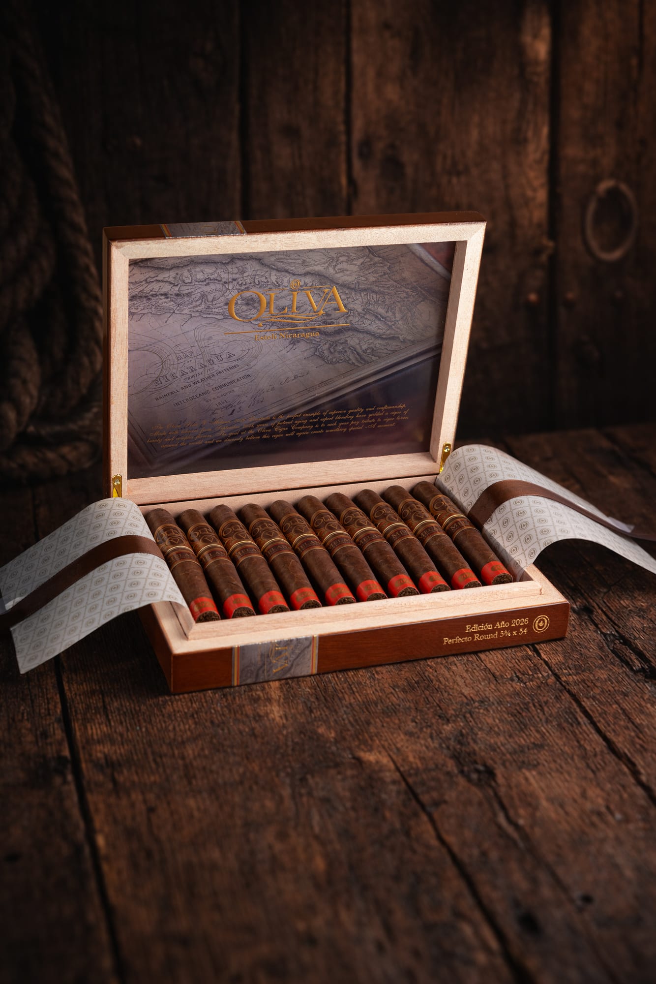 Oliva Serie V Melanio Edicion Ano 2026 Perfecto (10)